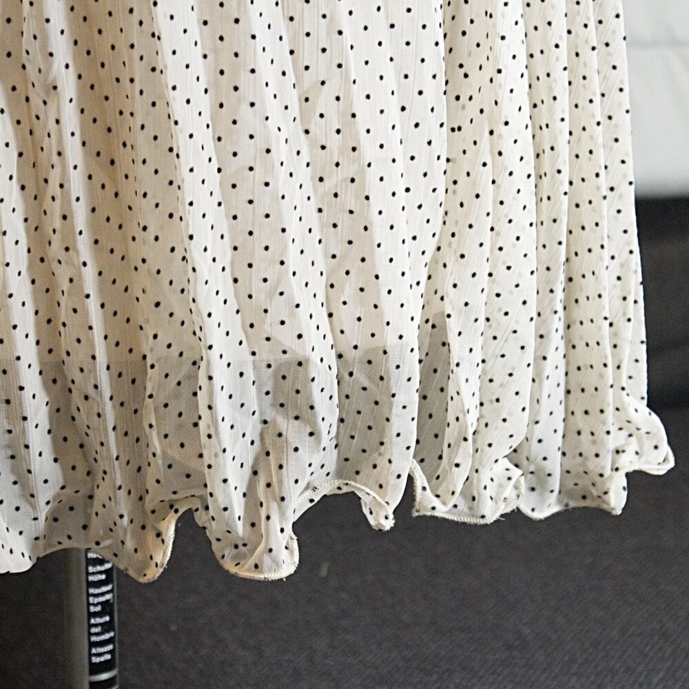 Pleated Long-Sleeve Black and White/Cream Polka Dot Fit and Flare Dress Medium - Picture 8 of 15